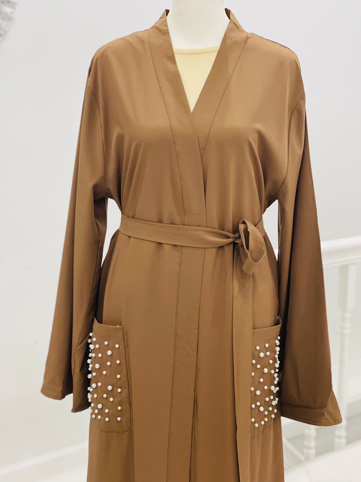 Tayeba Abaya Pearl Tan