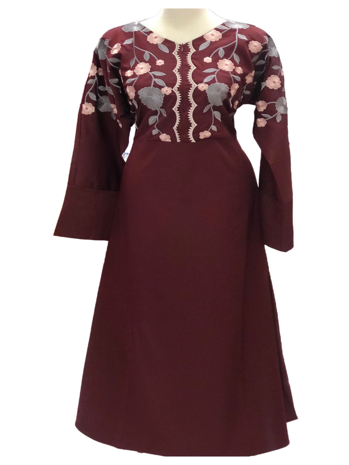 Naila Abaya