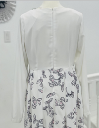 White Floral w/Pockets Dress