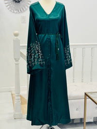 Falaq Abaya