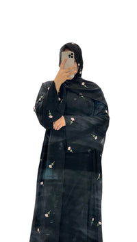 Sarah Abaya set