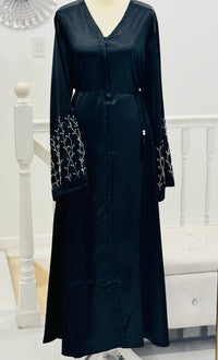 Falaq Abaya